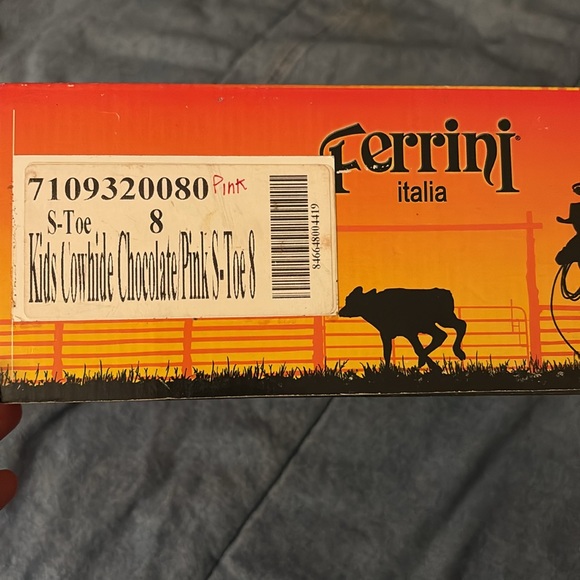 Cowgirl Boots - Picture 4 of 5